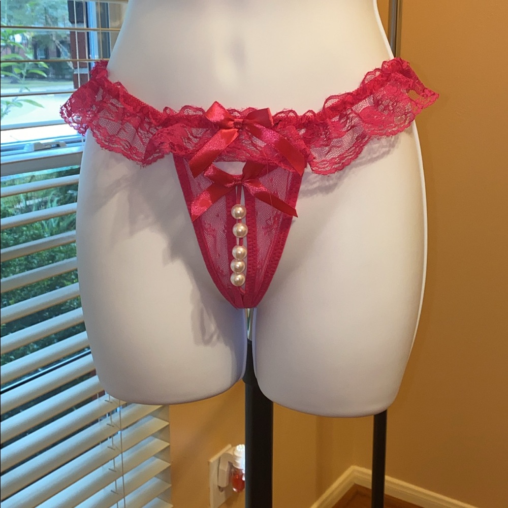 Lace Pearl Thong